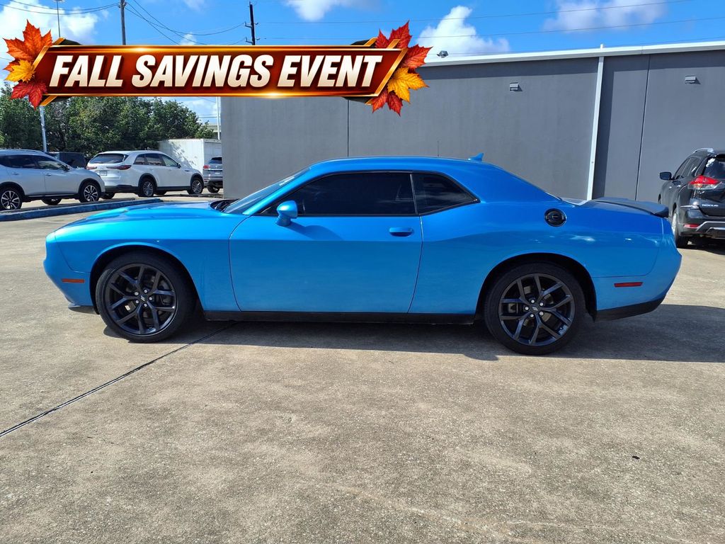 Used 2023 B5 Blue Pearlcoat Dodge SXT image 5