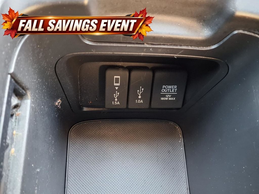 Used 2019 White Honda EX image 24