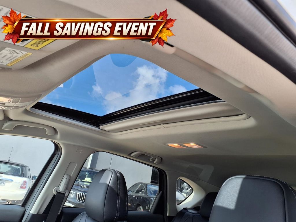 Used 2025 Rhodium White Metallic Mazda 2.5 S Premium Plus Package image 10