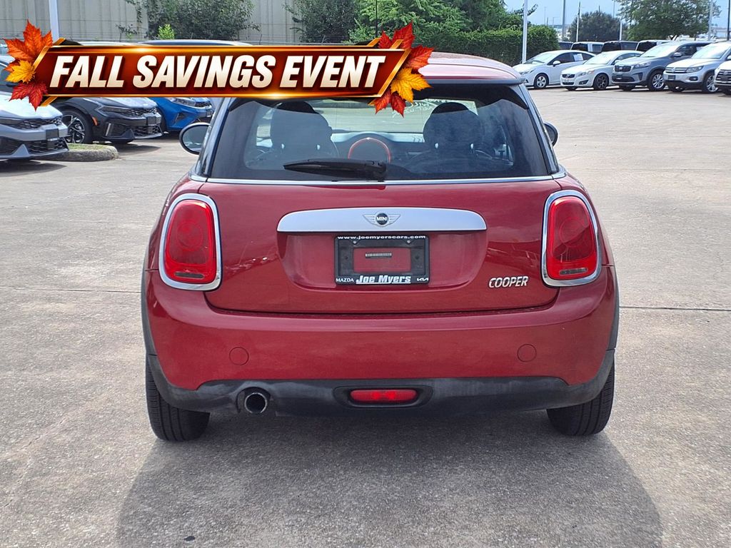 Used 2014 Blazing Red MINI Base image 8