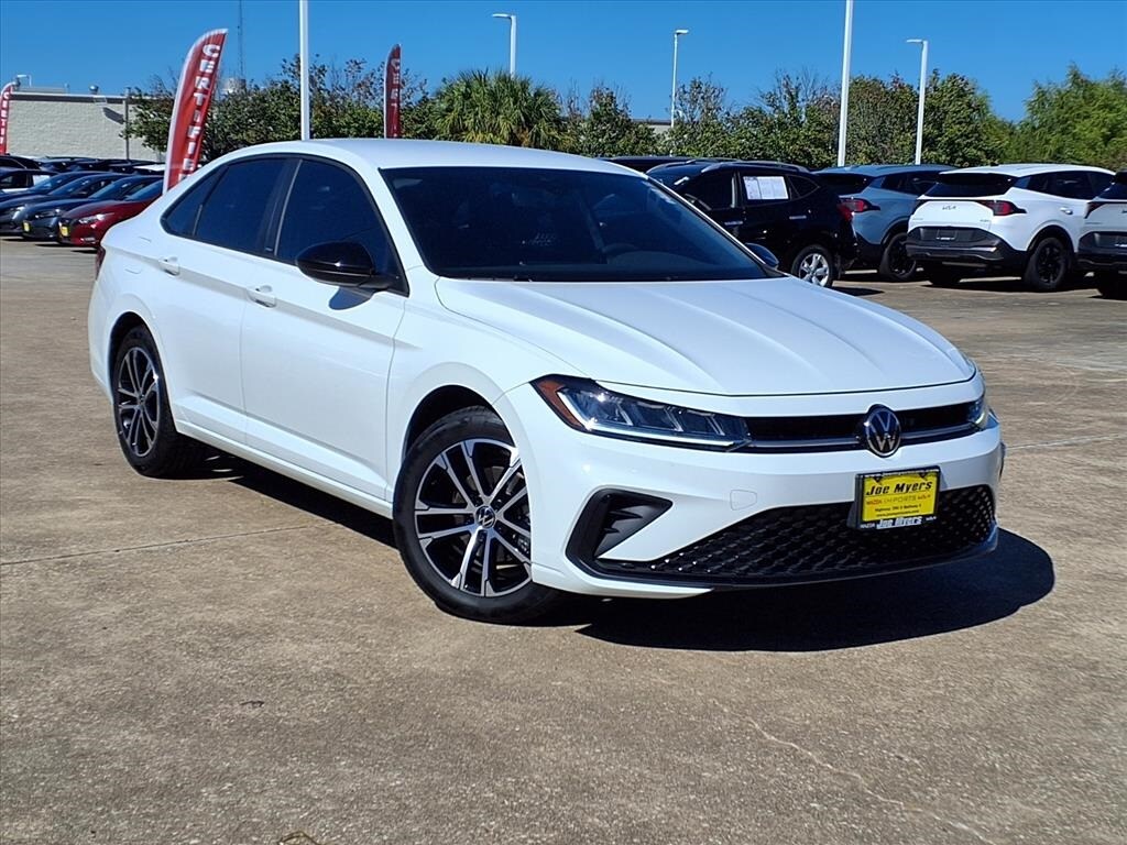 Used 2025 Volkswagen Jetta 1.5T Sport Sedan