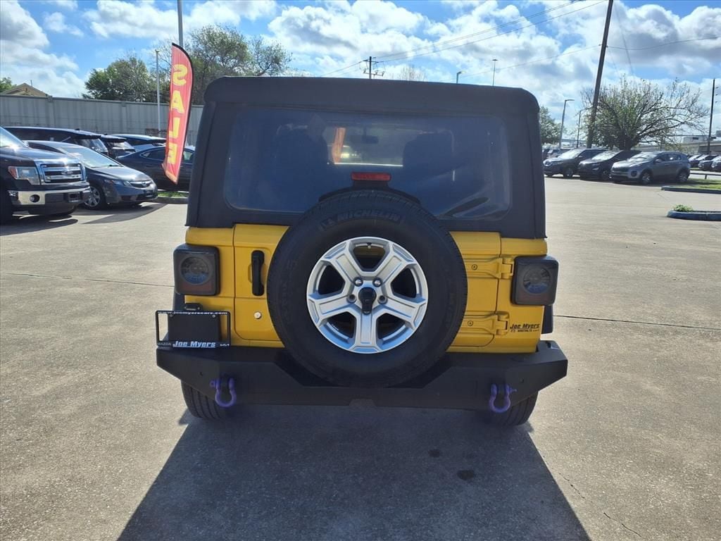 Used 2019 Baja Yellow Clearcoat Jeep Unlimited Sport S image 8