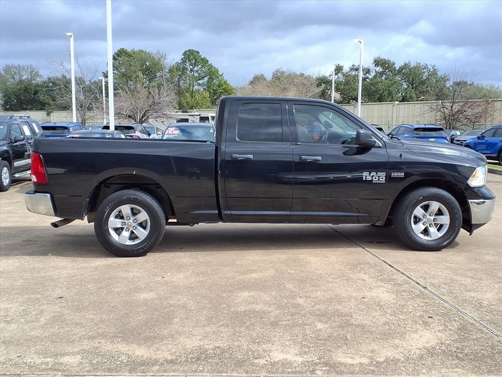 Used 2021 Diamond Black Crystal Pearlcoat Ram Tradesman image 28