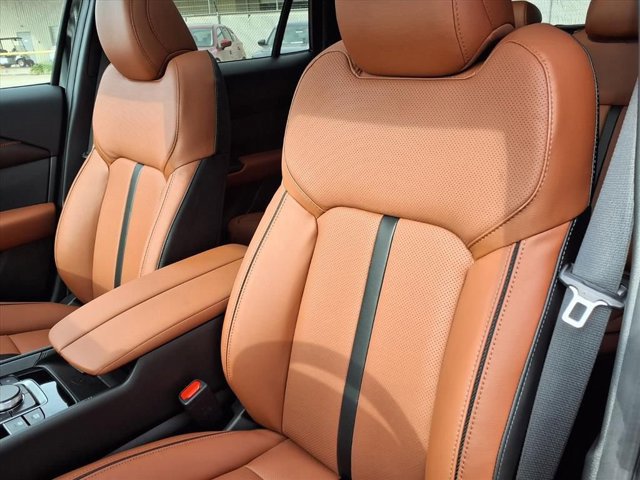 New 2026 Jet Black Mica Mazda 2.5 Turbo Meridian Edition AWD image 5