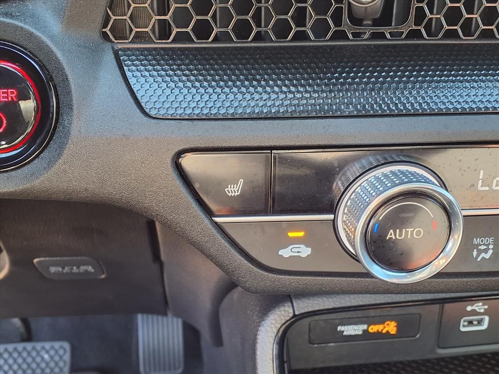 Used 2023  Honda Sport image 16