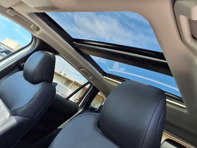 New 2026 Wind Chill Pearl Mazda Premium AWD image 6