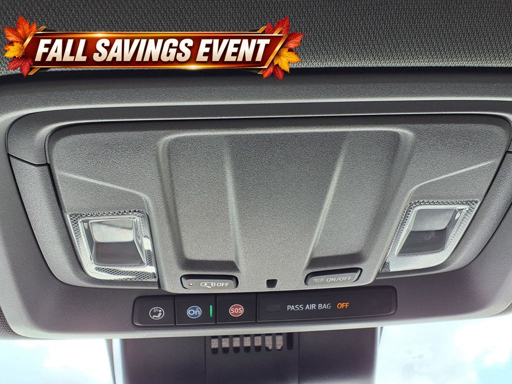 Used 2025 Summit White GMC Pro image 25