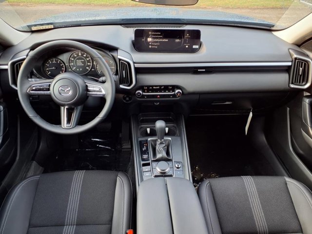 2025 Mazda CX-50 2.5 S Preferred photo 3