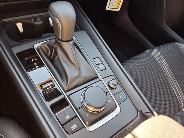New 2026 Wind Chill Pearl Mazda Preferred AWD image 14