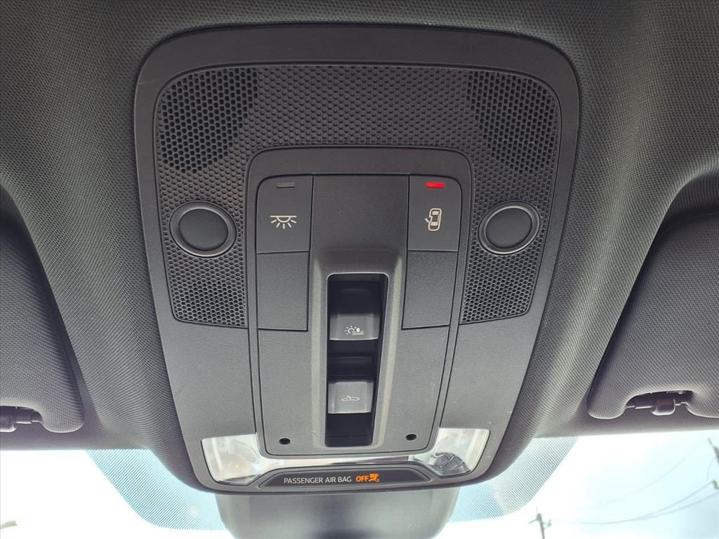 Used 2019 Ibis White Audi 2.0T Premium image 27