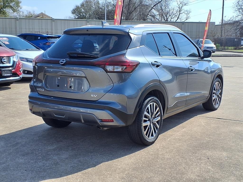 Used 2022 Nissan Kicks SV SUV