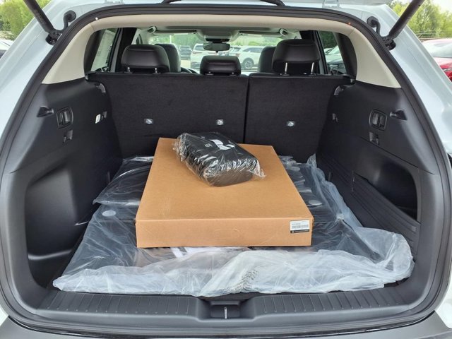 New 2026 Wind Chill Pearl Mazda Preferred AWD image 7