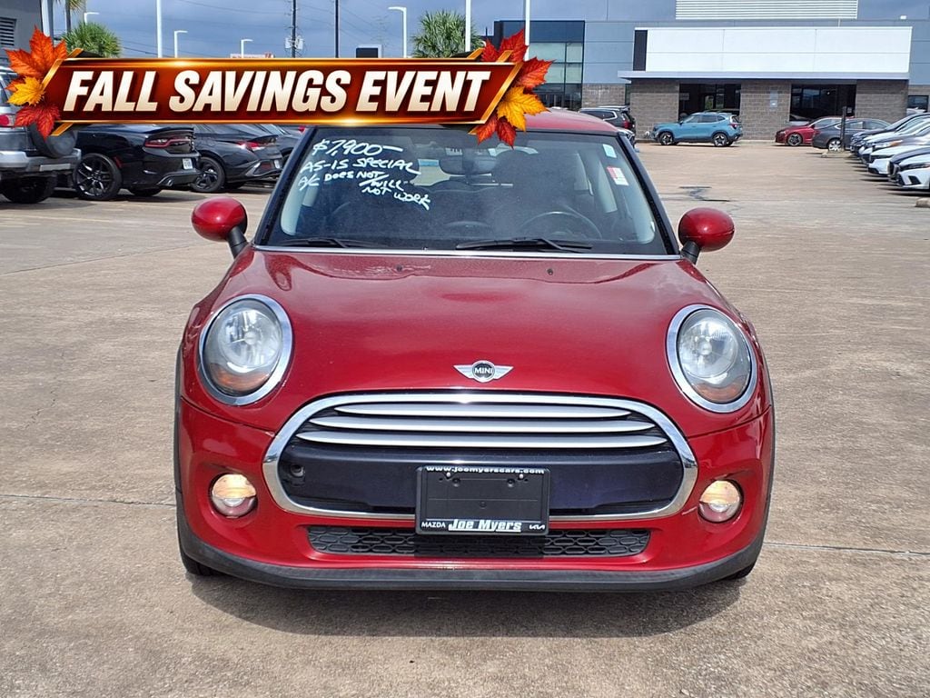 Used 2014 Blazing Red MINI Base image 7