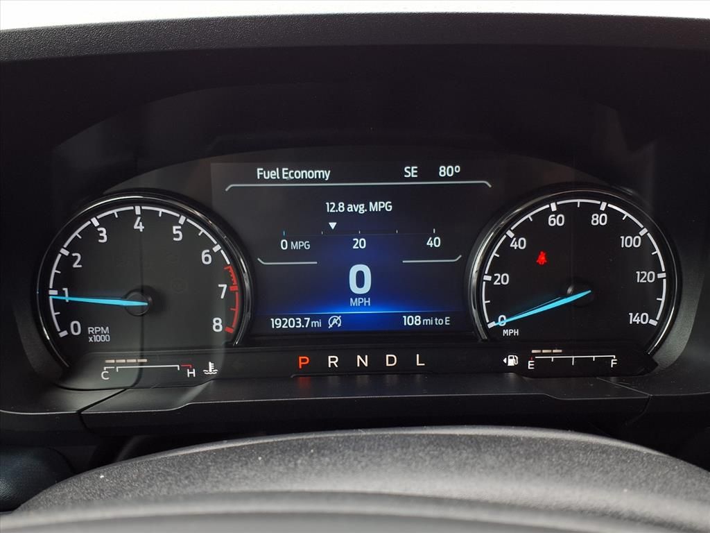 Used 2024 Cactus Gray Ford Lariat image 18