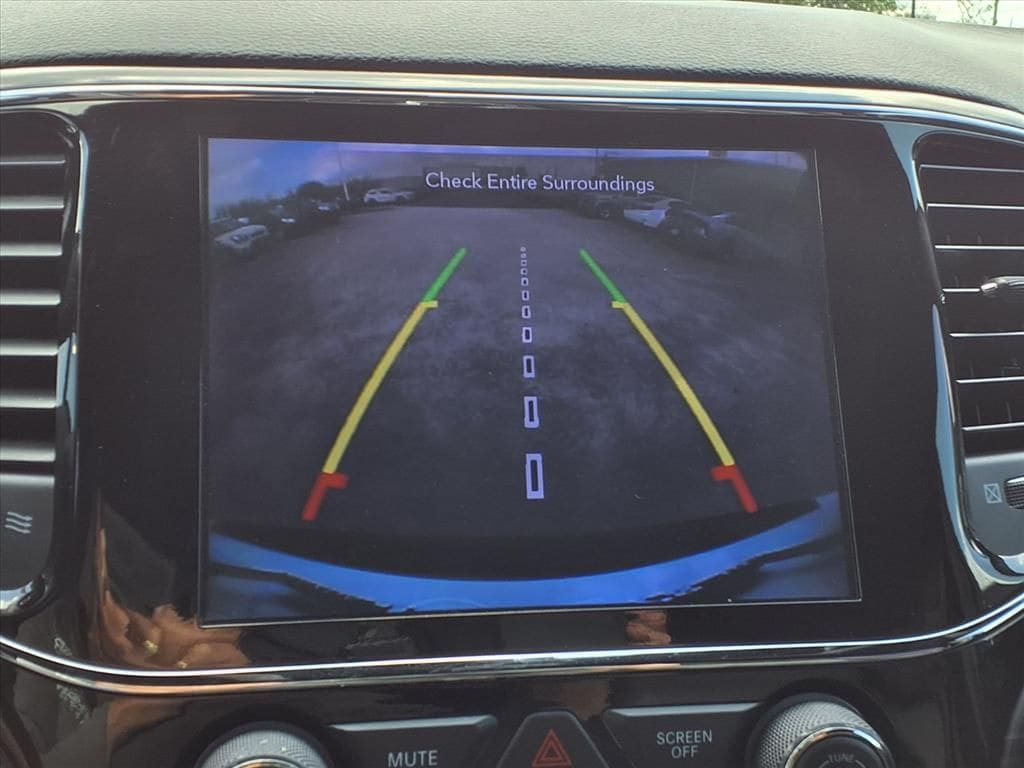 Used 2020 Bright White Clearcoat Jeep Altitude image 29