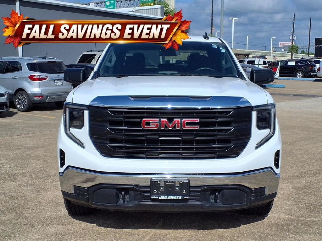 Used 2025 Summit White GMC Pro image 7
