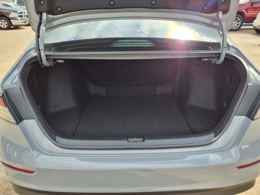 Used 2025 Gray Honda Sport image 29