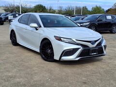 2023 Toyota Camry Hybrid XSE Sedan