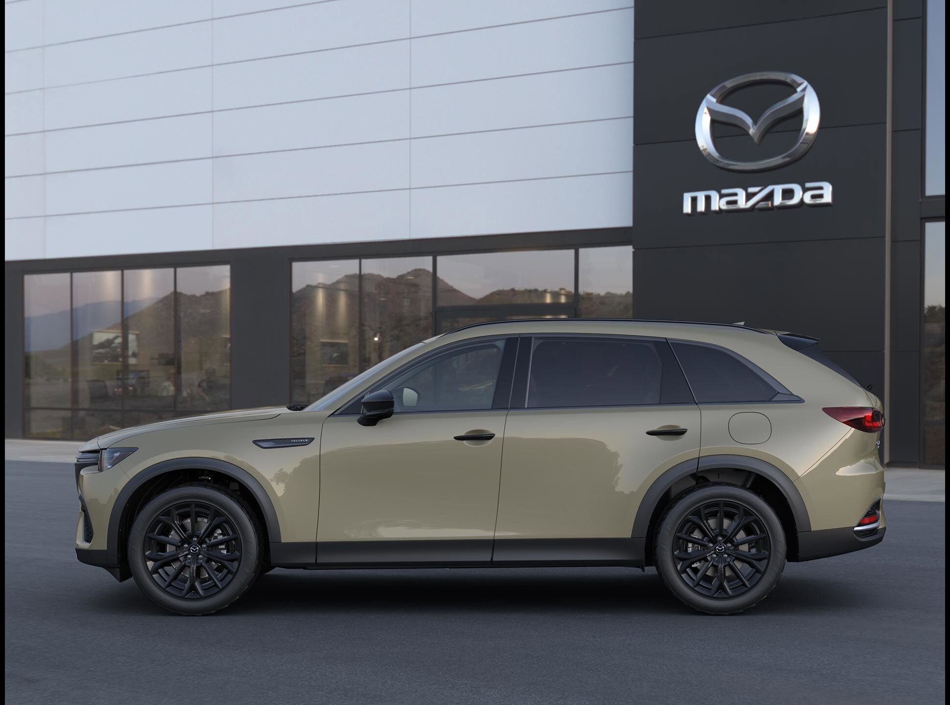 2026 Mazda CX-70 Premium photo 3