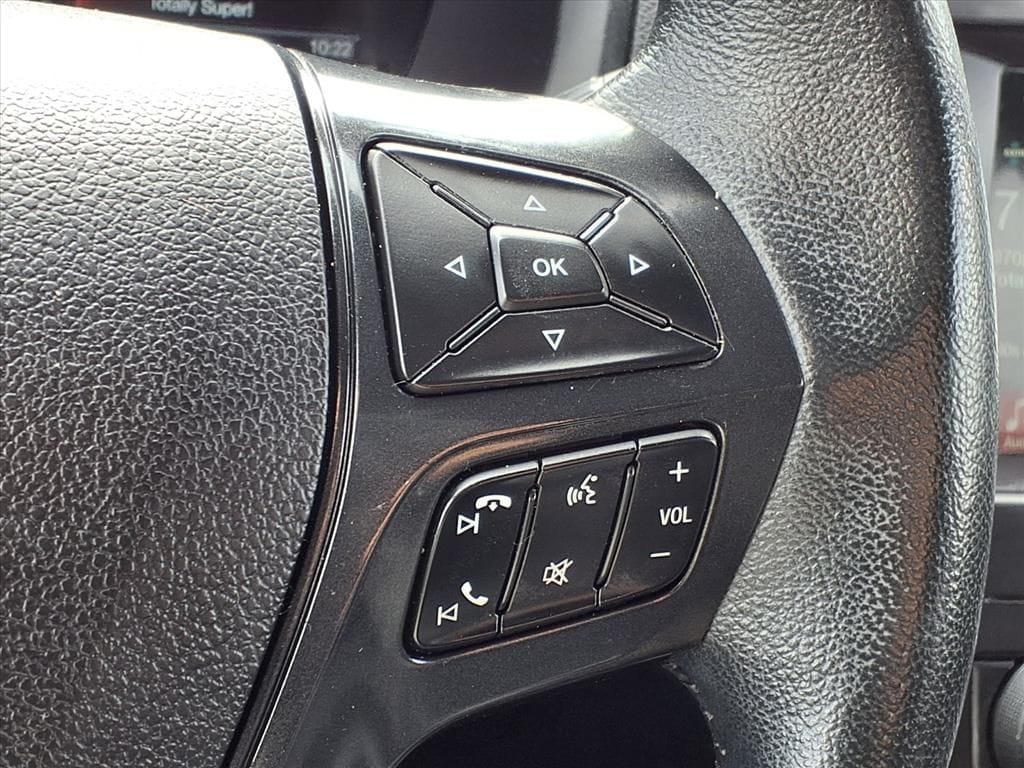 Used 2018 Magnetic Ford XLT image 17