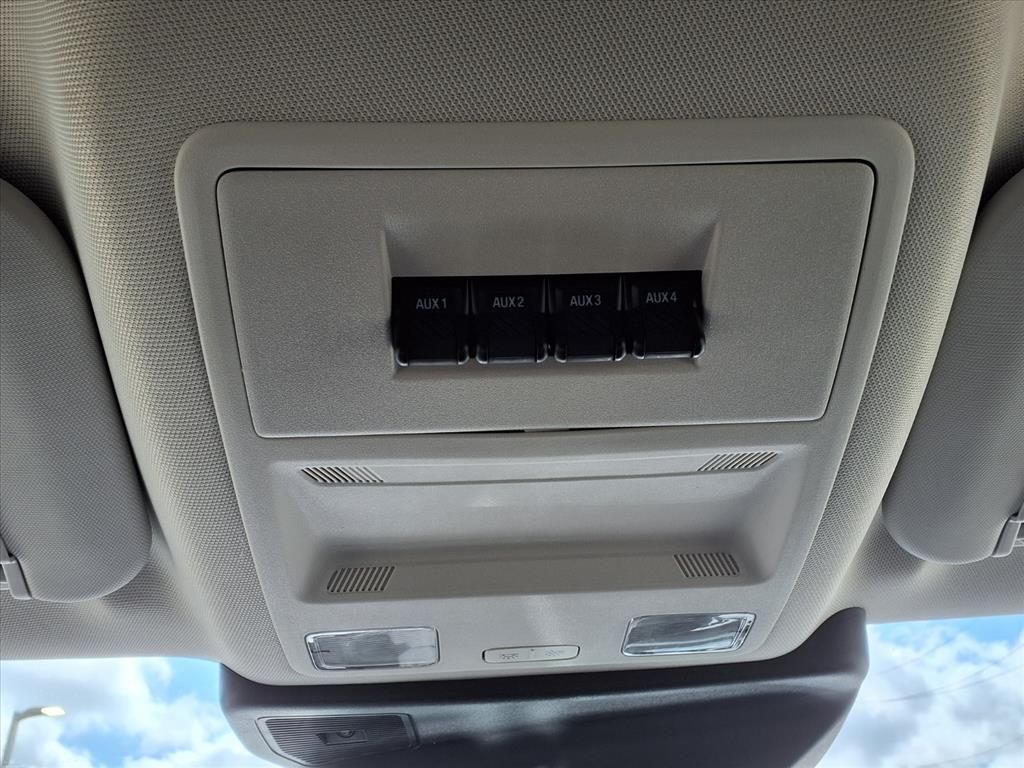 Used 2025 Azure Gray Metallic Ford Big Bend image 26