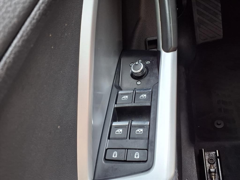 Used 2019 Ibis White Audi 2.0T Premium image 26