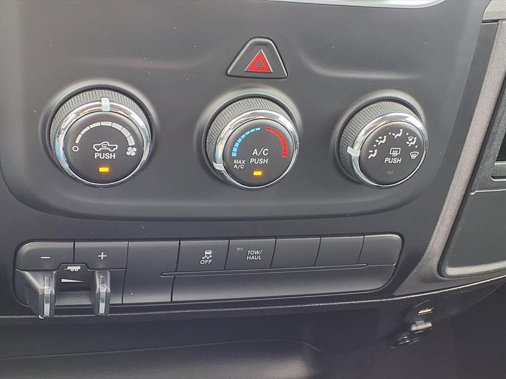 Used 2021 Diamond Black Crystal Pearlcoat Ram Tradesman image 18