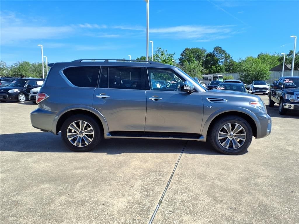 Used 2020 Gun Metallic Nissan SL image 6