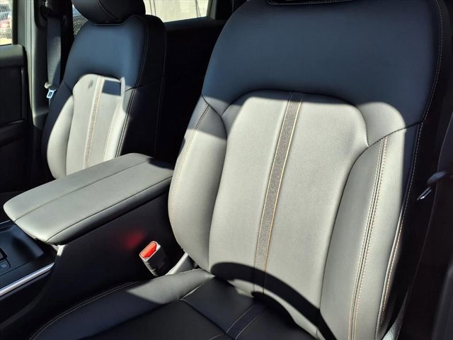 New 2026 Rhodium White Premium Mazda 3.3 Turbo Select AWD image 5