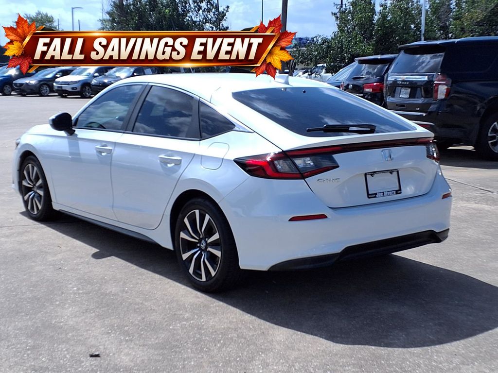 Used 2024 Platinum White Pearl Honda EX-L image 2