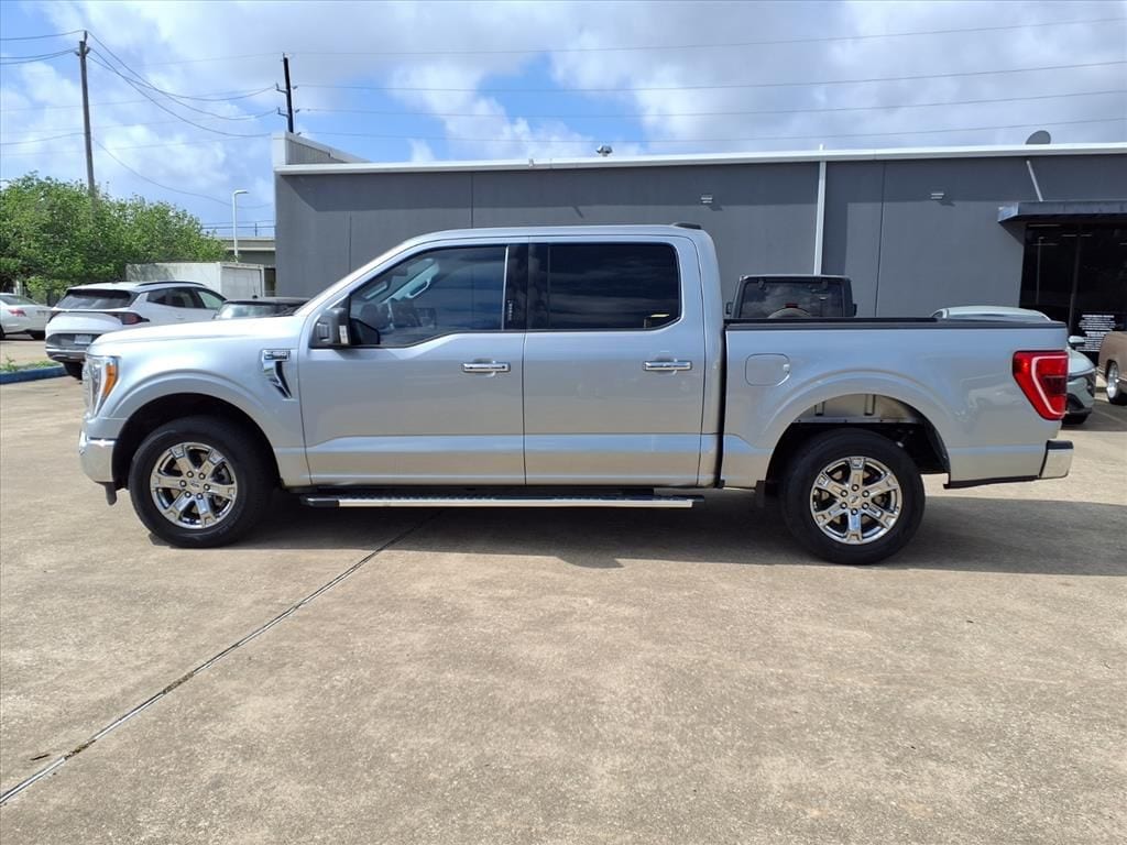 Used 2023 Iconic Silver Metallic Ford XLT image 5