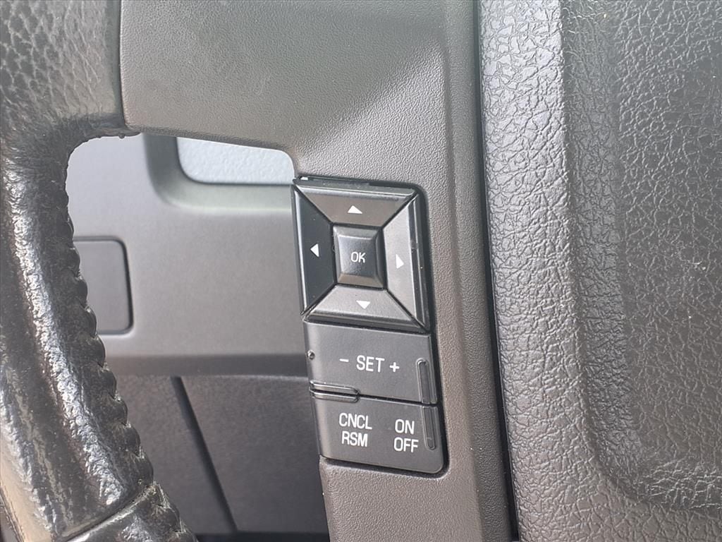 Used 2013 Tuxedo Black Metallic Ford XLT image 14