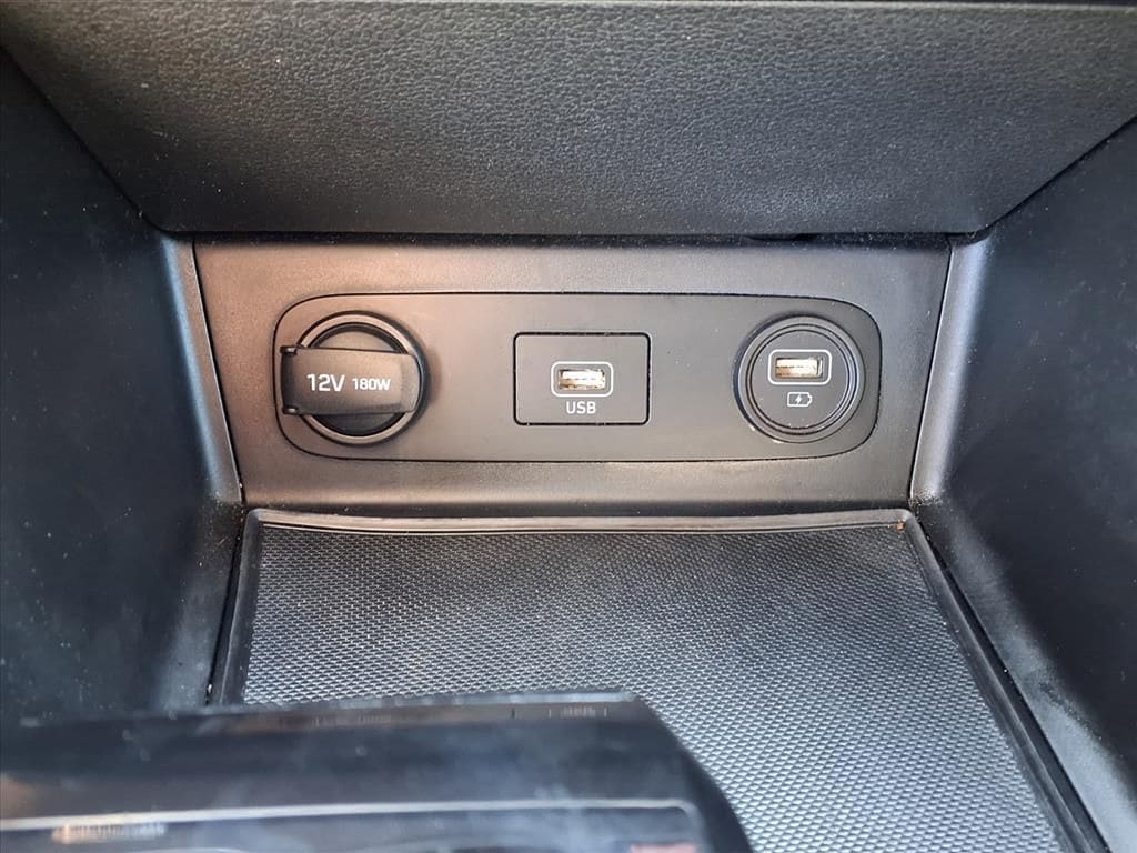 Used 2021 Portofino Gray Hyundai SE image 20