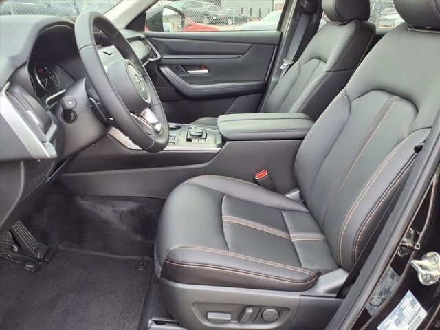 New 2026 Jet Black Mica Mazda 3.3 Turbo Select AWD image 4