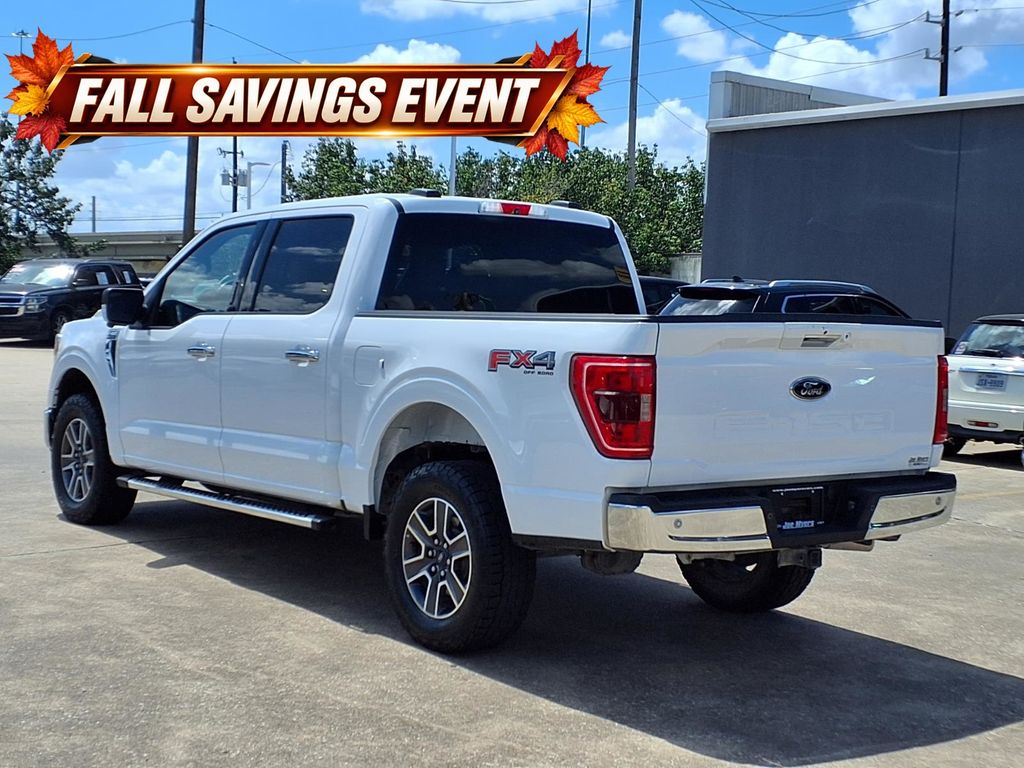 Used 2022 Oxford White Ford XLT image 2