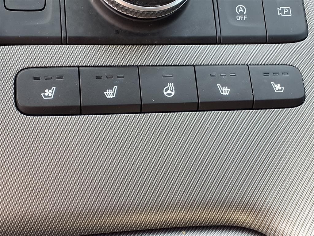 Used 2024 Typhoon Silver Hyundai SEL image 17