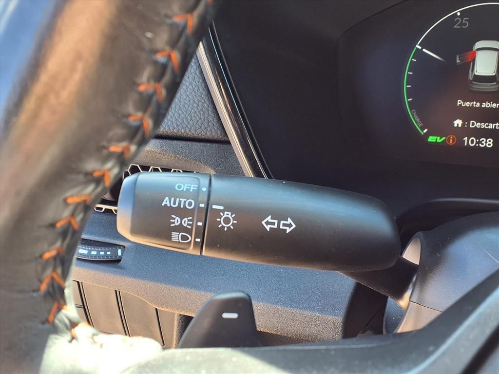 Used 2023  Honda Sport image 18