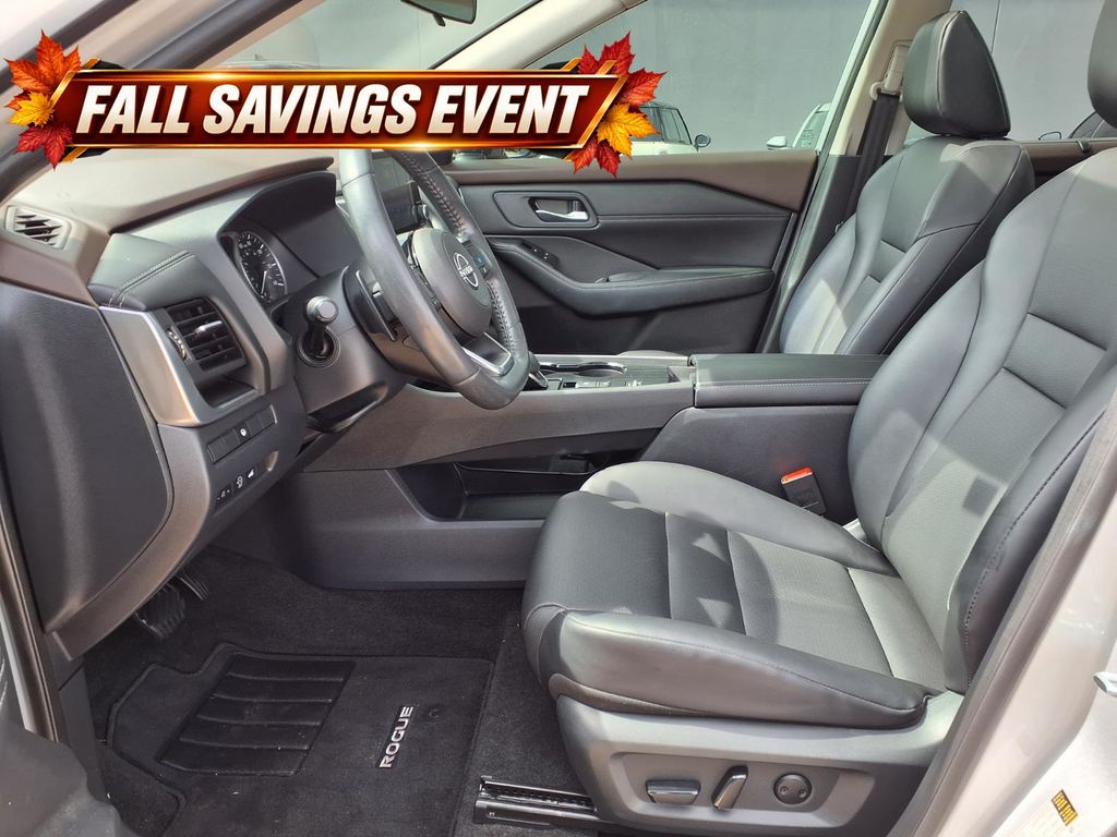 Used 2023 Brilliant Silver Metallic Nissan SV image 11