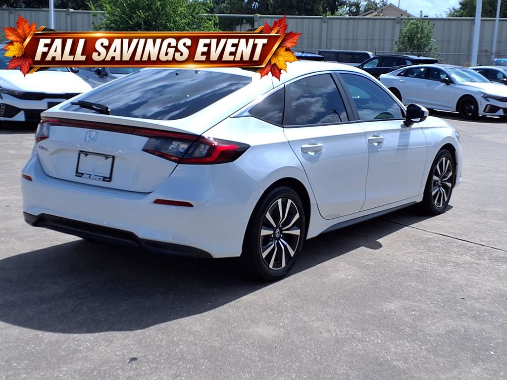 Used 2024 Platinum White Pearl Honda EX-L image 4