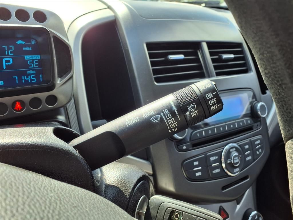 Used 2015 Black Granite Metallic Chevrolet LT image 22