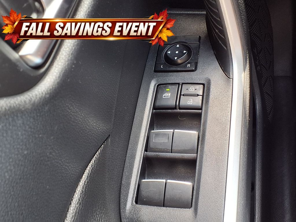 Used 2022 Blizzard Pearl Toyota SE image 24