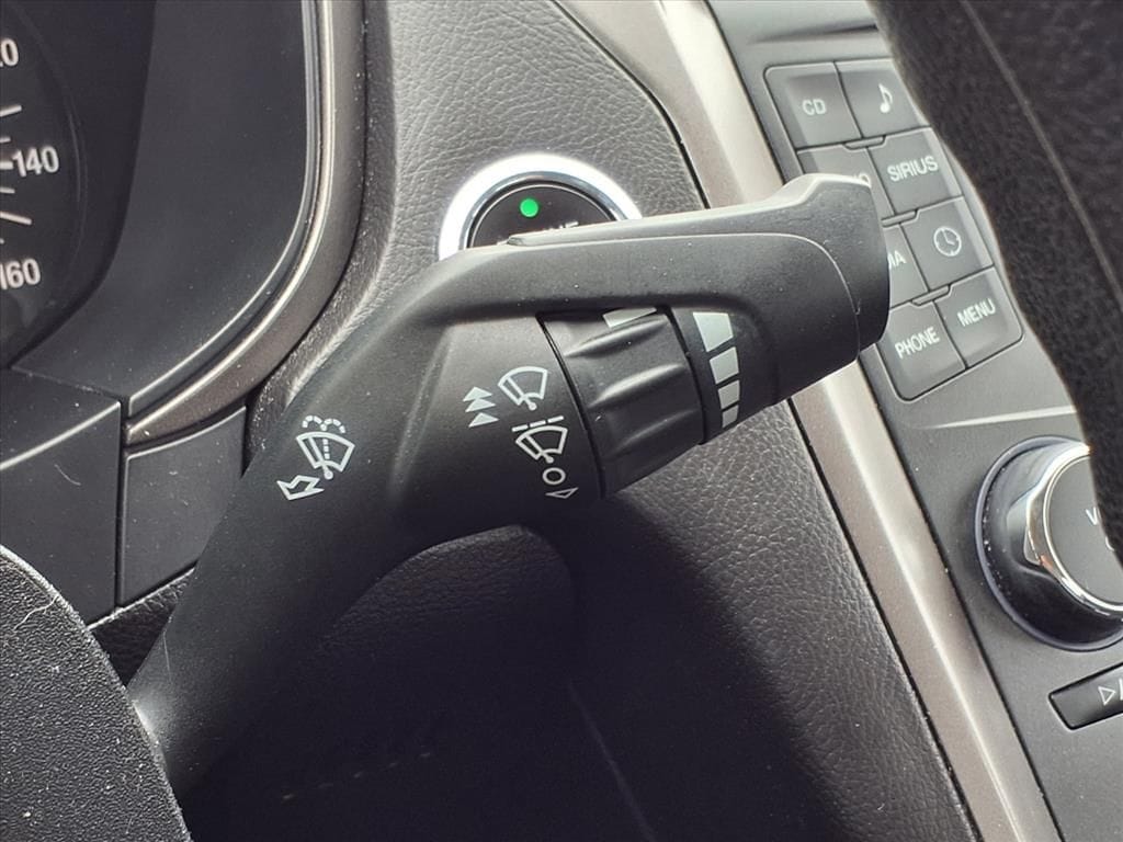 Used 2017 Magnetic Ford SE image 25