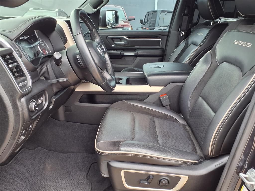 Used 2019 Maximum Steel Metallic Clearcoat Ram Laramie image 11