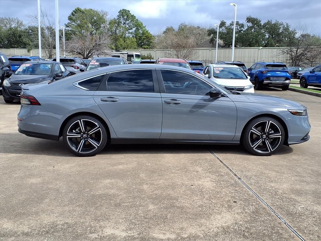 Used 2025 Gray Honda Sport image 28