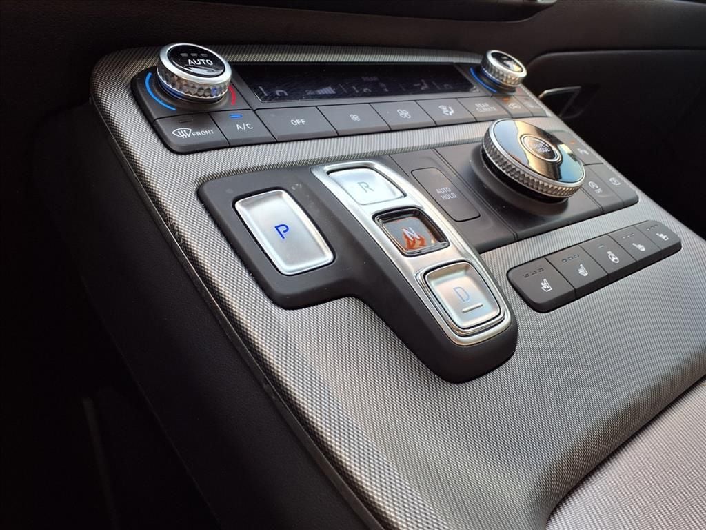 Used 2024 Typhoon Silver Hyundai SEL image 23