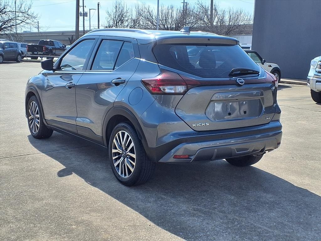 Used 2022 Nissan Kicks SV SUV