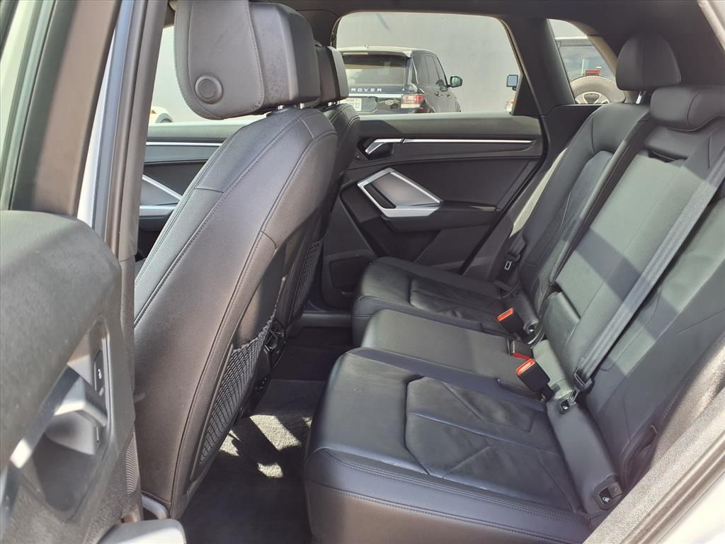 Used 2019 Ibis White Audi 2.0T Premium image 12