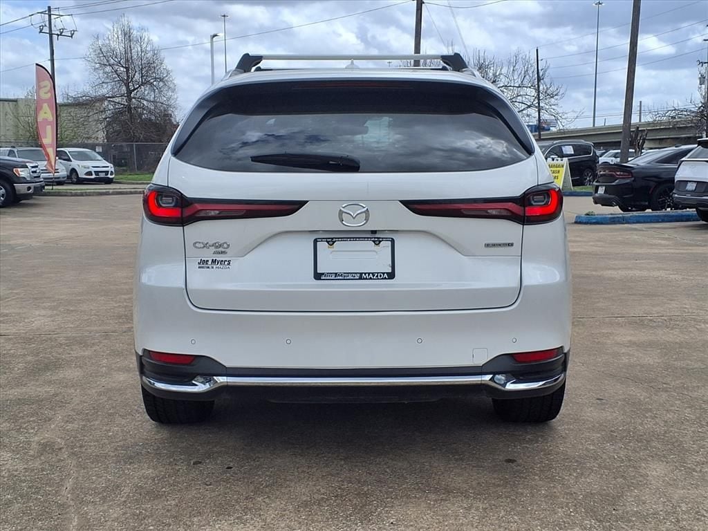 Used 2024 White Mazda 3.3 Turbo Premium Plus image 27