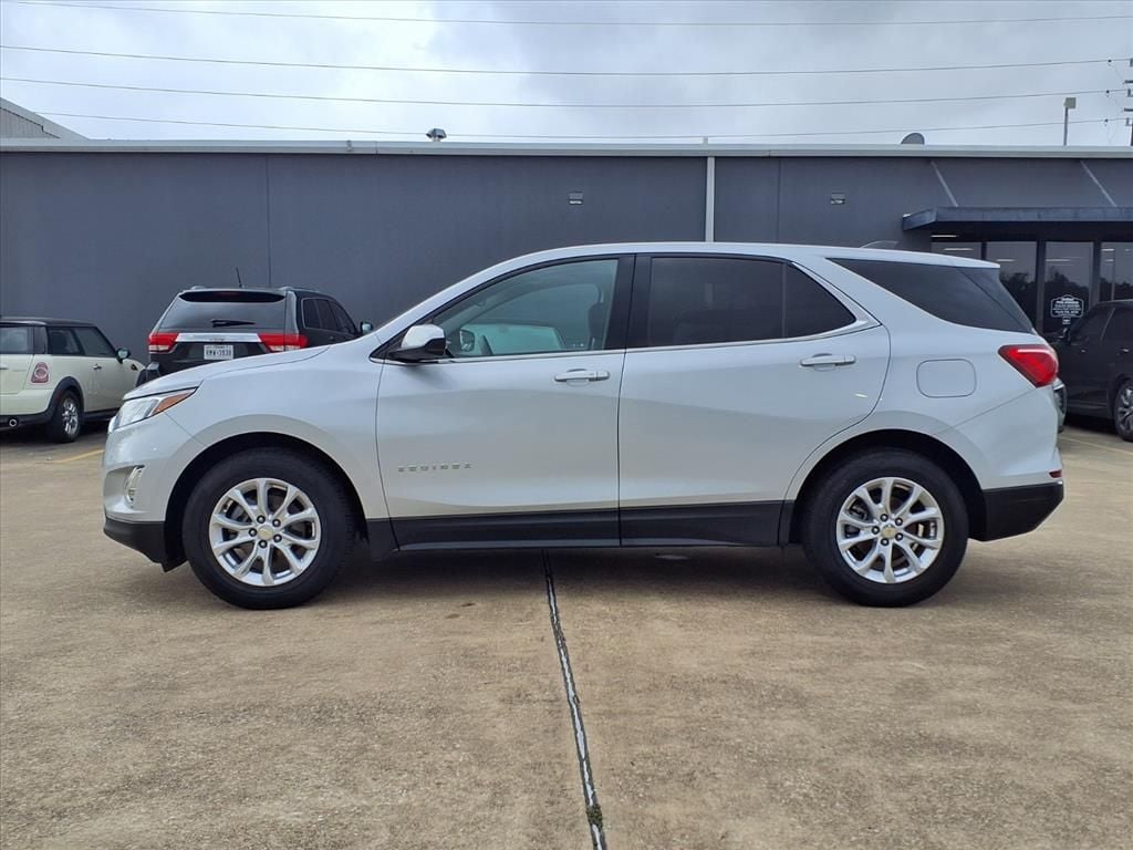 Used 2020 Silver Ice Metallic Chevrolet LT image 5