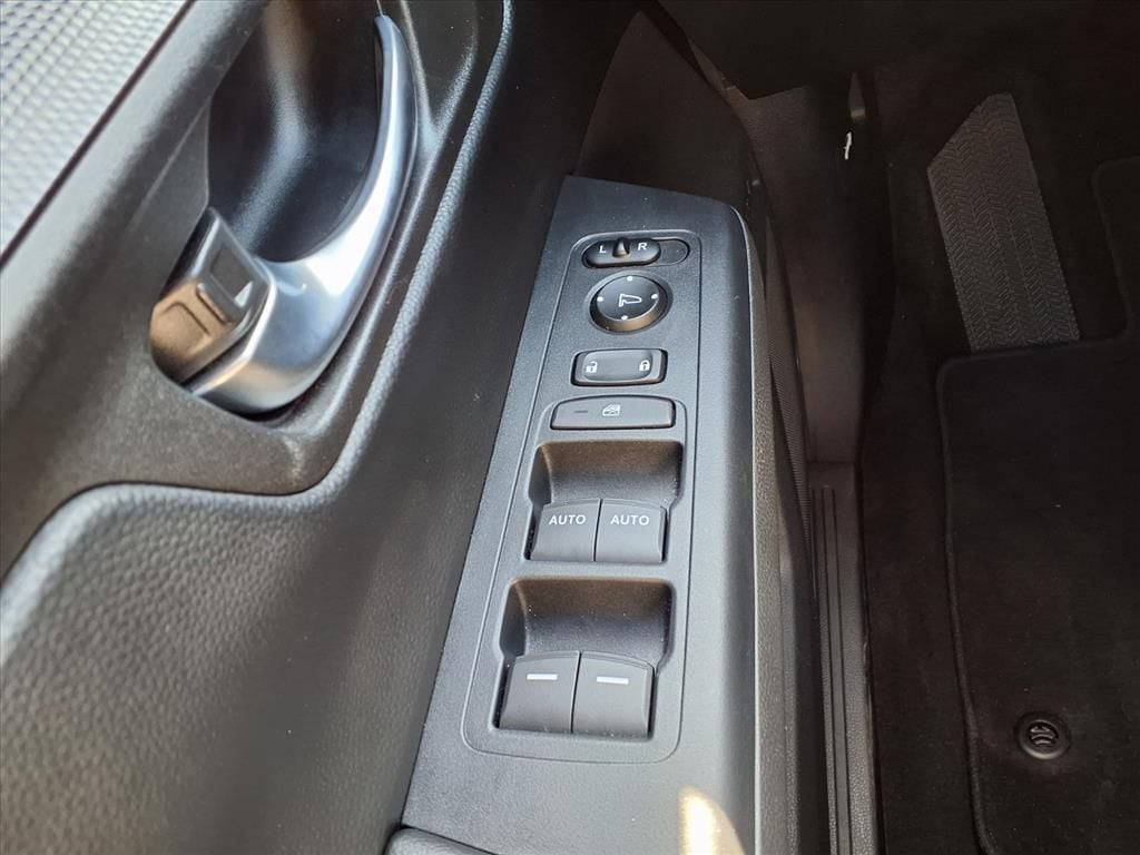 Used 2023  Honda Sport image 23